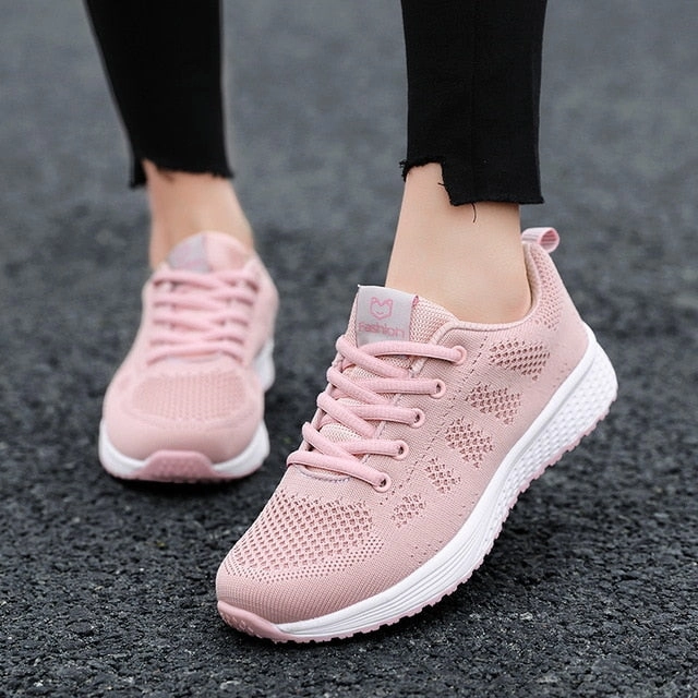 Women Casual Shoes Fashion Breathable Walking Mesh Lace Up Flat Shoes Sneakers Women 2020 Tenis Feminino Pink Black White Good Workout Shoes